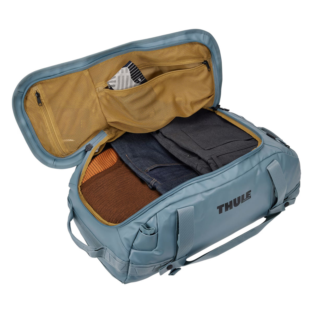 Thule Chasm 40L Duffel Bag | Pond