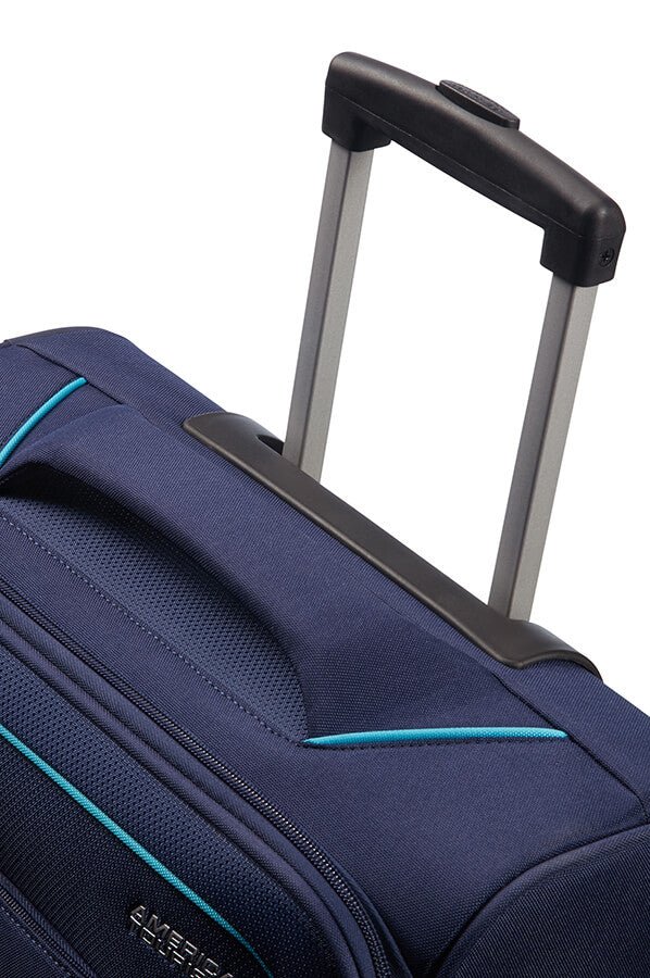 American Tourister Holiday Heat 55cm Cabin Spinner | Navy - iBags - Luggage & Leather Bags