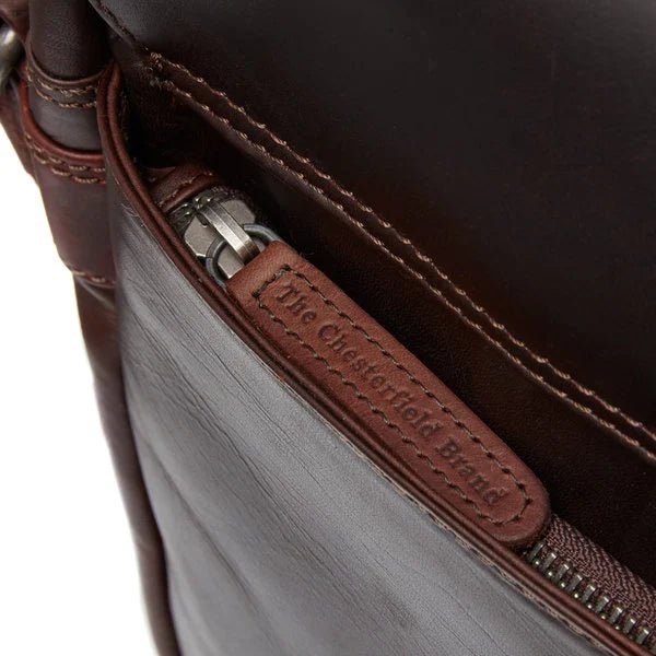 Chesterfield Shoulder Bag - Richard | Brown - iBags - Luggage & Leather Bags