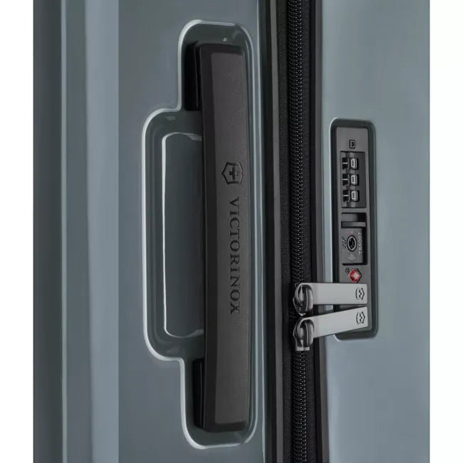 Victorinox Airox Large Hardside Case | Silver - iBags - Luggage & Leather Bags